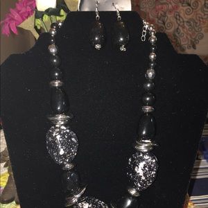 Paparazzi chunky necklace and bracelet